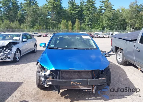 2017 Hyundai Elantra Se z USA, uszkodzony, nr VIN 5NPD84LFXHH092198